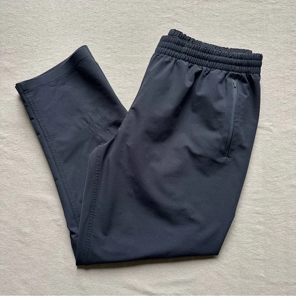 Outdoor Voices Women’s RecTrek 26" Black Pant - Picture 3 of 6